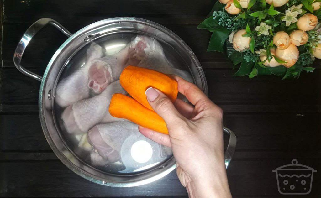 carotte avec pattes de poulet