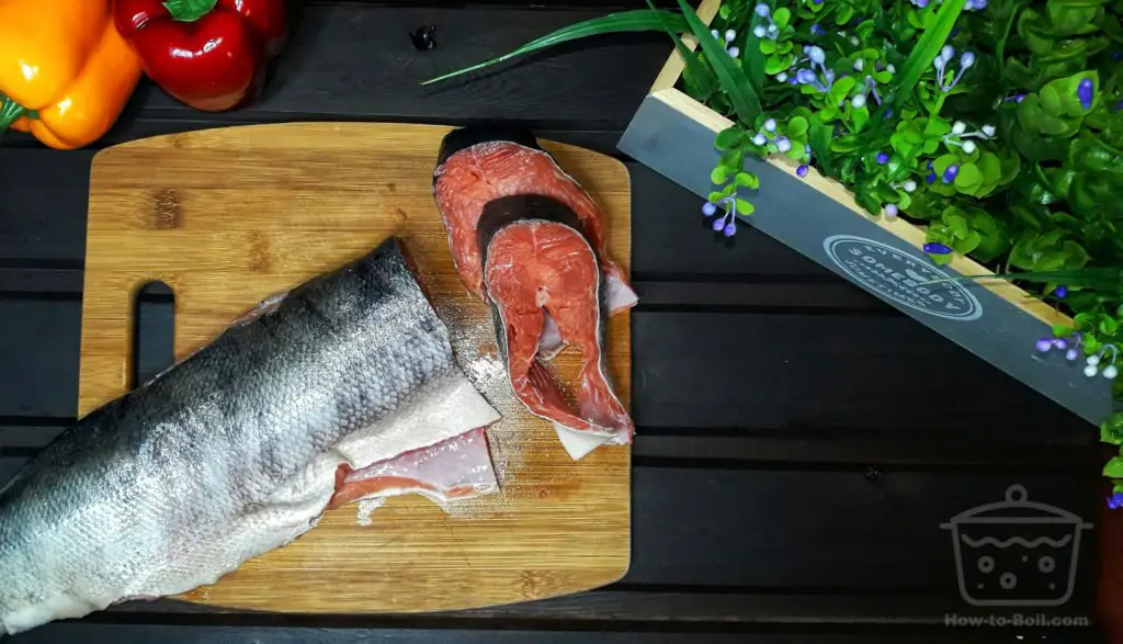 couper le saumon en filets